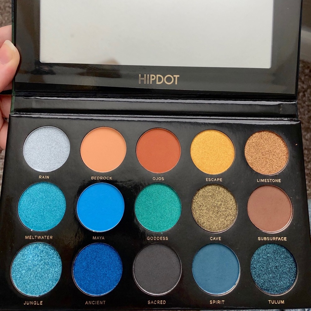 HIPDOT - Cenote Eyeshadow Palette! 💚💙🤎